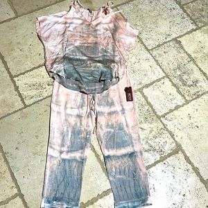 XCVI 100% tensel 2 piece set  GORGEOUS peekaboo shoulder see pic SIZE XS/S  NWT